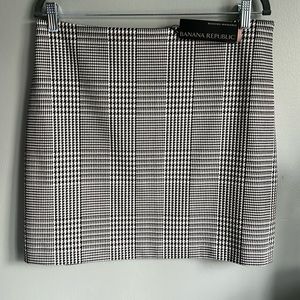 NWT Banana Republic skirt size 10
